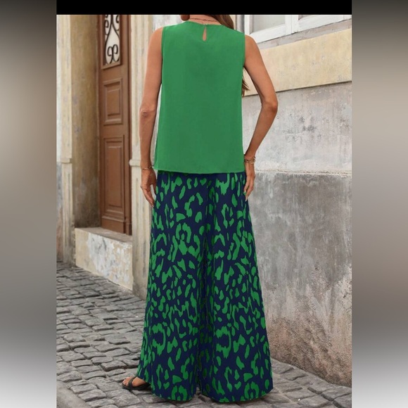 SHEIN Clasi two piece vacay‎ outfit - Picture 2 of 8